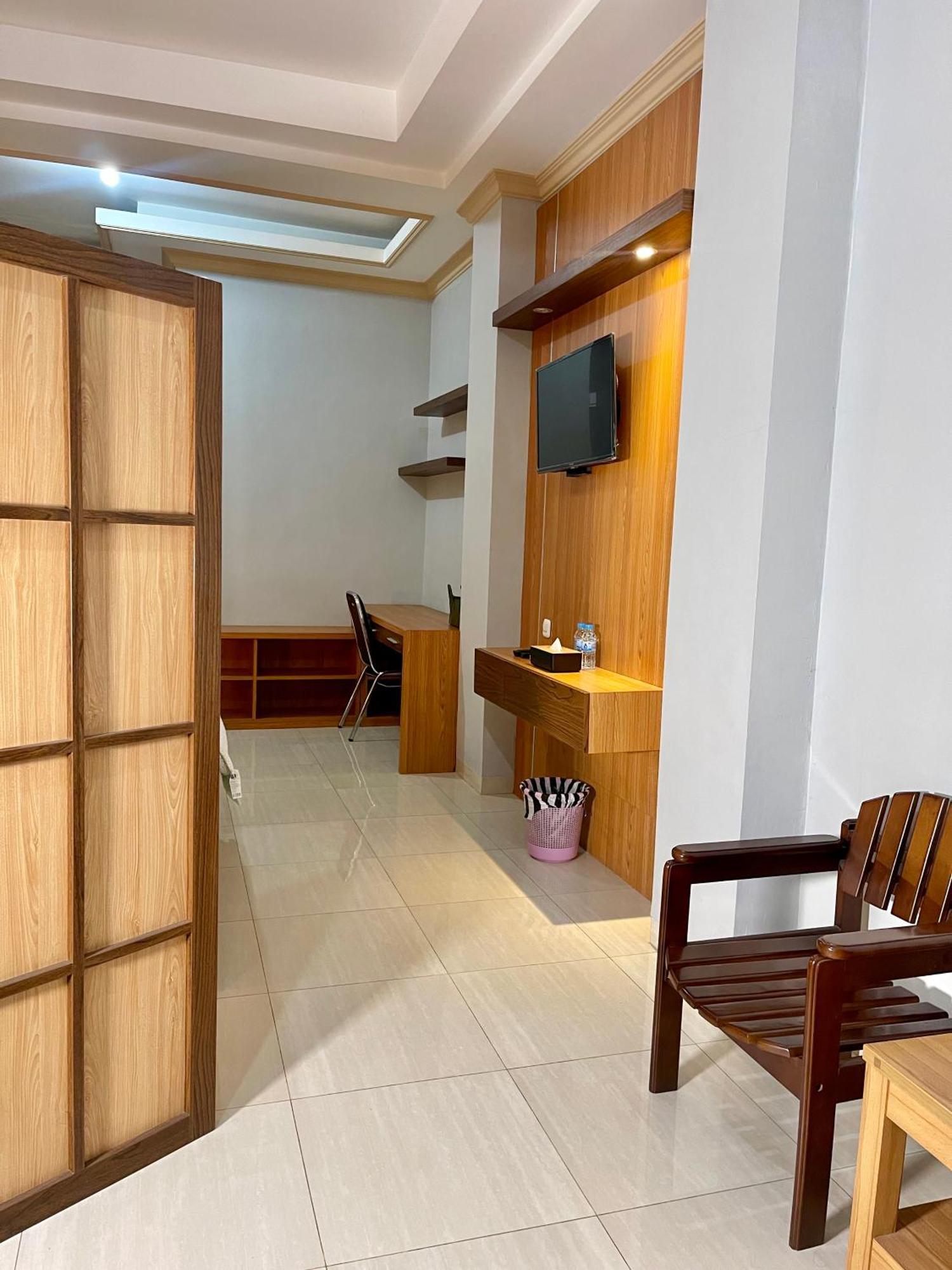 Wesbobo Inn Solo Экстерьер фото
