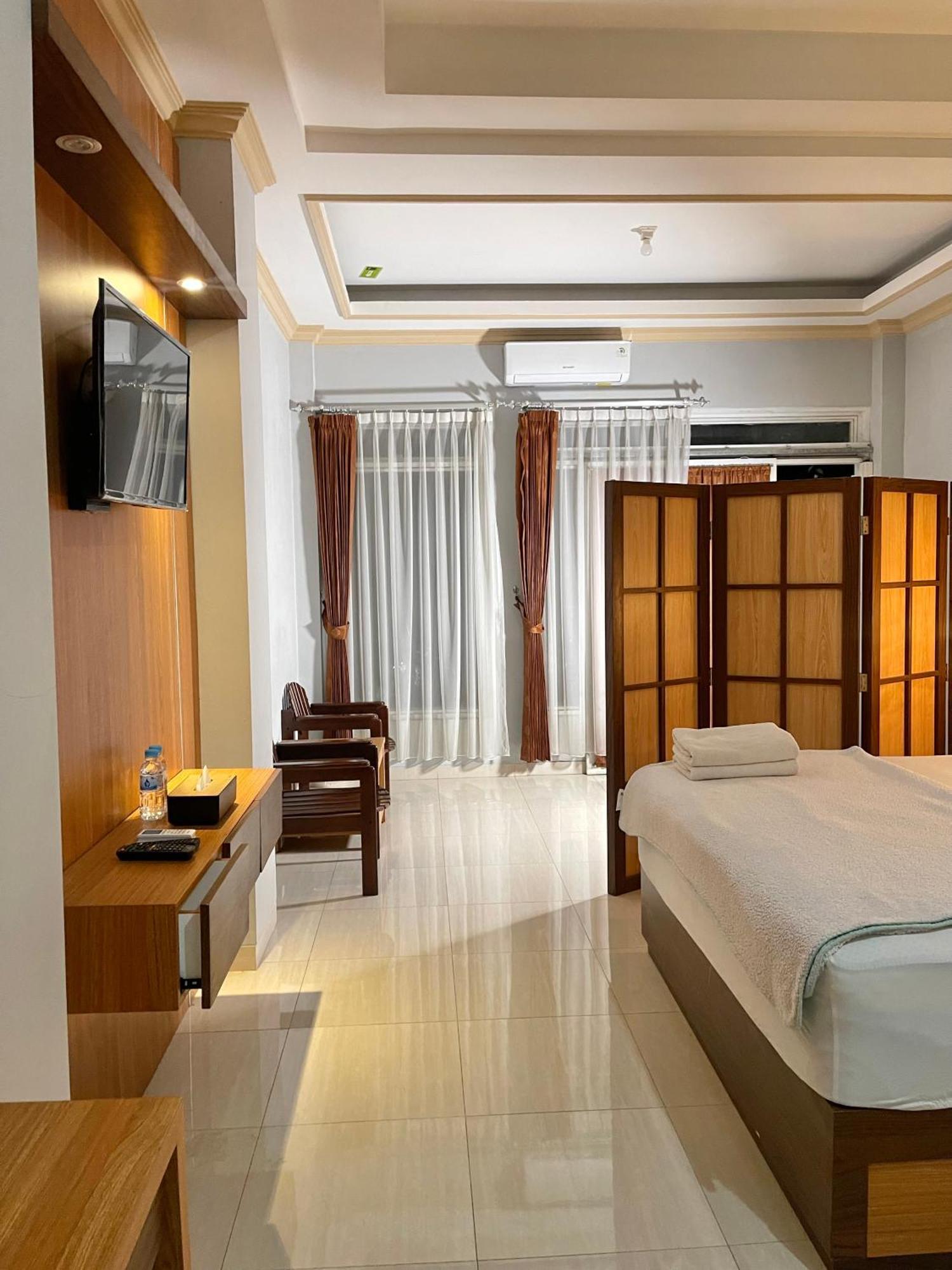 Wesbobo Inn Solo Экстерьер фото